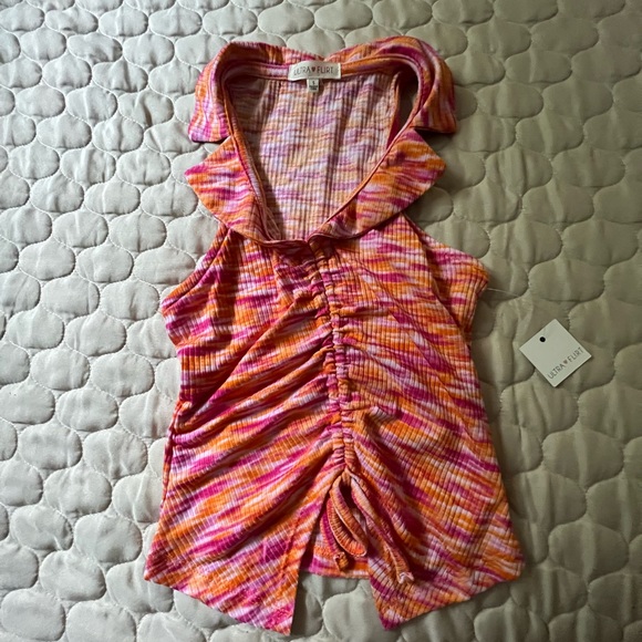 Top - Picture 1 of 1